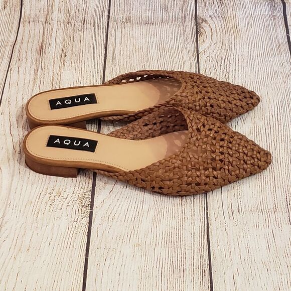 AQUA Leather Slip On - Picture 8 of 9